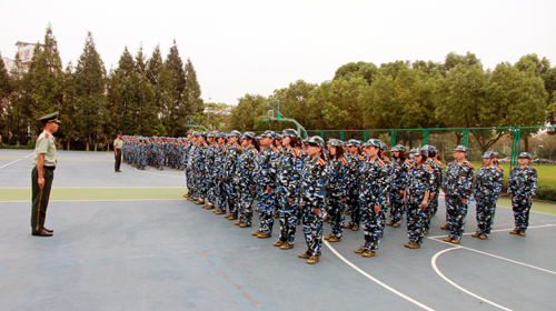 军训现场.jpg